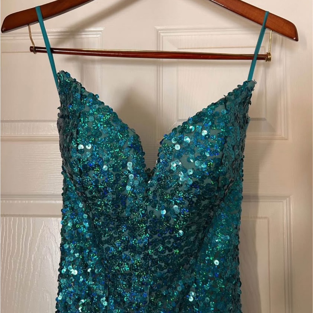 Portia and Scarlett Vibrant Blue Sequin Gown - Picture 3 of 9